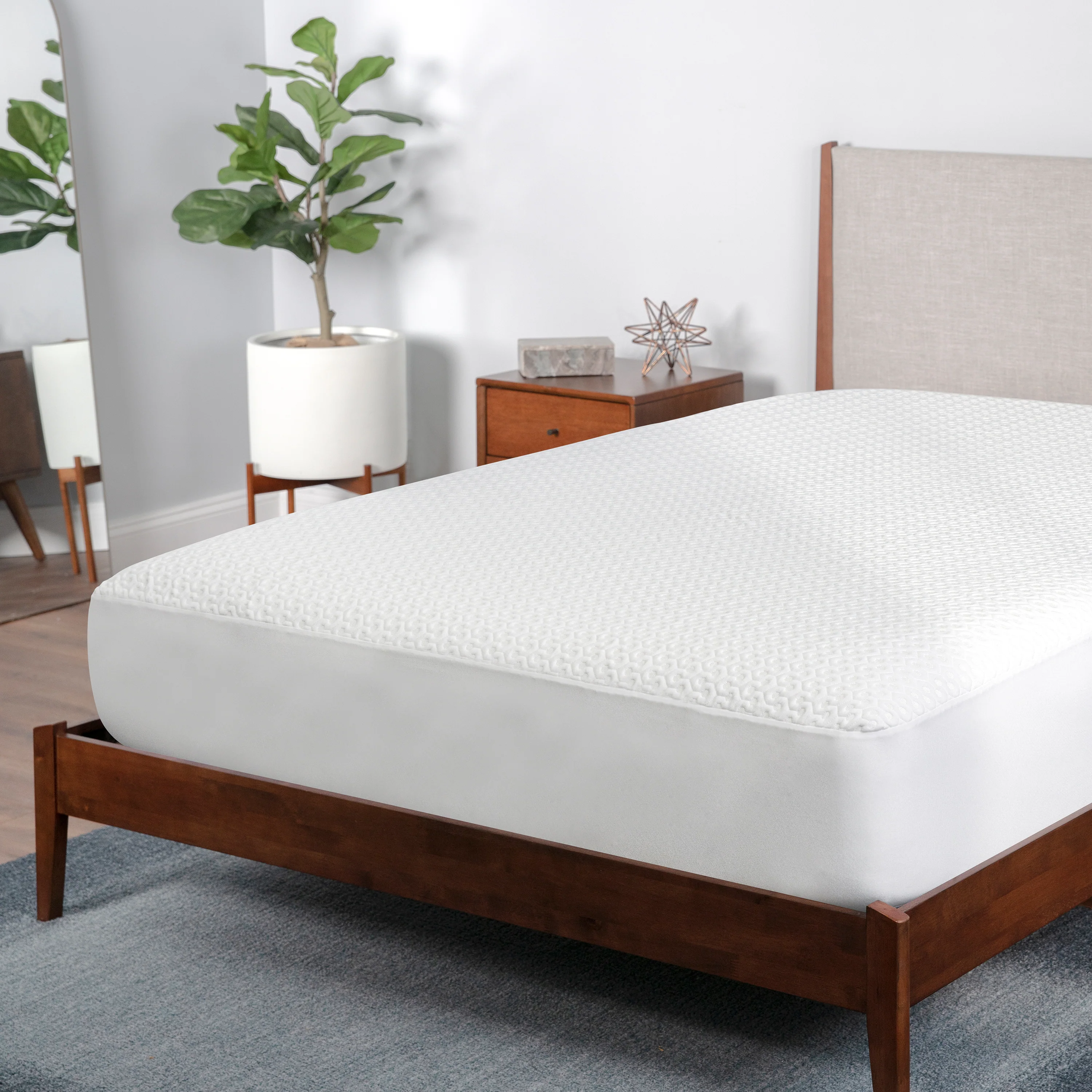 BEDGEAR Dri-Tec Queen Mattress Protector - Image 5